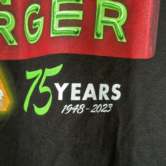 In-N-Out Burger Limited Edition Tee 75 Years T-Shirt Size L Short Sleeves - Picture 12 of 15